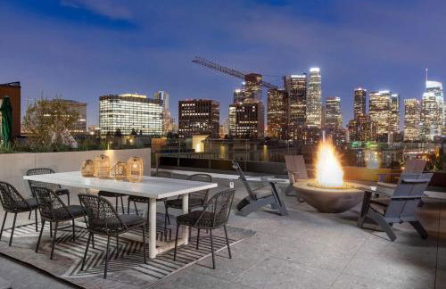 Chic Studio, Walk to Downtown With Skyline Views - Foto 3