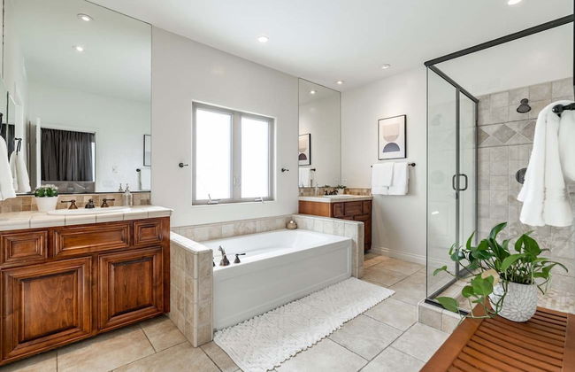 Your Home in San Diego - Two-car Garage - Foto 28