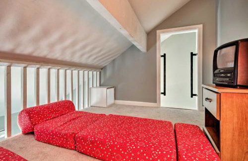 Steps to Sugar Mountain! Condo with Furnished Deck - Foto 15