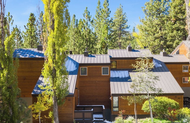 Pinegrove by Avantstay Beautiful Villas Condo Just Outside Tahoe City! - Foto 26