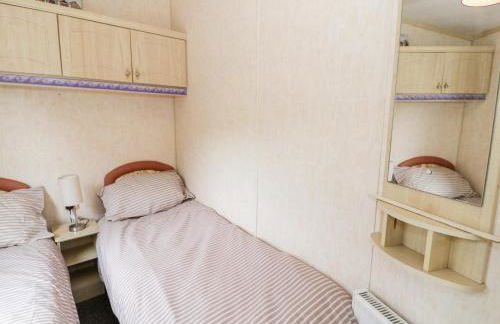 Grange Caravan - Photo 11