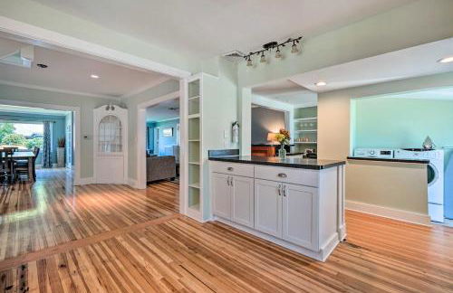 Downtown Retreat with Grill, Fire Pit and Wet Bar - Foto 11