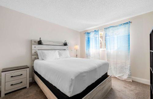 Family home w private pool & fire pit - Foto 26