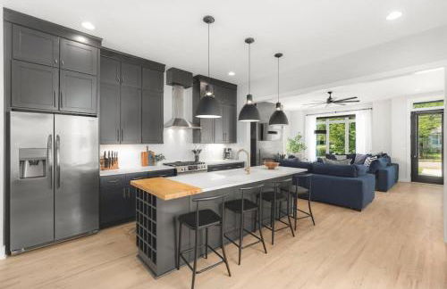 Huge Rooftop Patio at this Stunning Spacious House - Foto 12