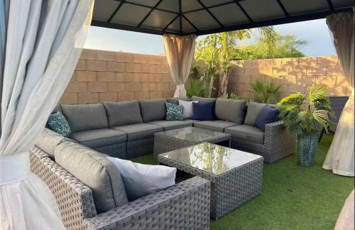 Desert Bliss Paradise - Arcade, Casino, Play Area ,Pool , Hot tub - Foto 6