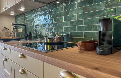 Amber Ferienhain - Ferienhaus 'Magnolie' mit verwunschenem Garten & privater Sauna - Foto 24