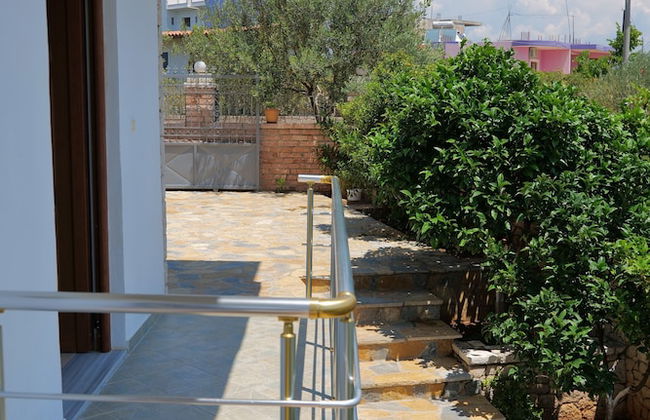 Pellumb Apartments - Photo 20