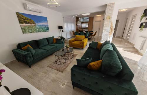 Luxury Villa Nikoma with heated pool and whirlpool - Foto 8