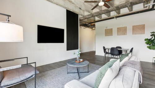 Industrial Downtown Apartment - 2BD 2BA - Foto 3