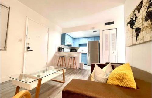 Miami International Airport 1 - Photo 18