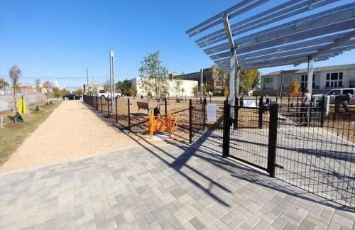 Pythagoras Place at East End Revitalized - Foto 46