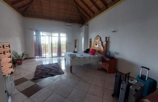 BurgAnn Villa - Photo 4