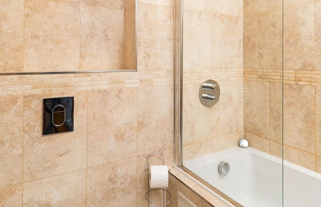 Westbeach Holiday Apartments - Photo 24