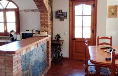 RuralRusticHome - Photo 26