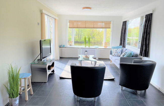 Water Villa in Ooltgensplaat Near Volkerak - Photo 13