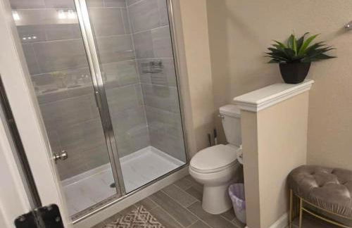 Relaxing Modern 3 BR Home - Queen Bd - North JAX - Foto 16