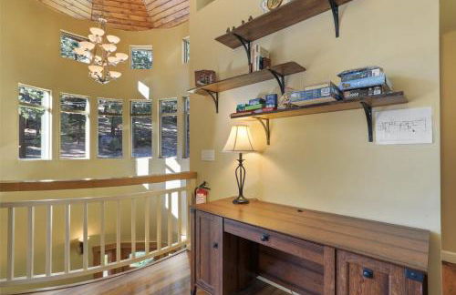 Heavenly Mountain Chalet - Skiing, Pets, Hot tub - Foto 53