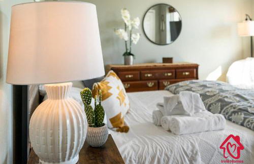 Sandia Sunsets- 8 minutes to Balloon Fiesta Park - Foto 34