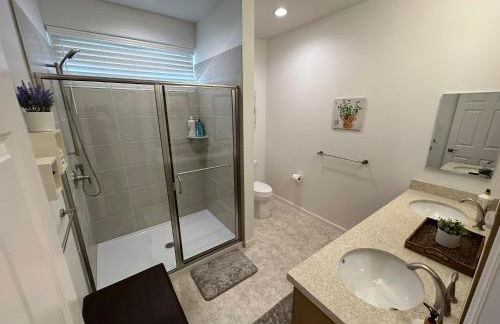 New Tropical Island Ohana near Beach with community Pool Spa Gym PingPong and more - Foto 29