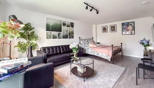 New Modern Detached House with 5bdr Glasgow - Foto 2