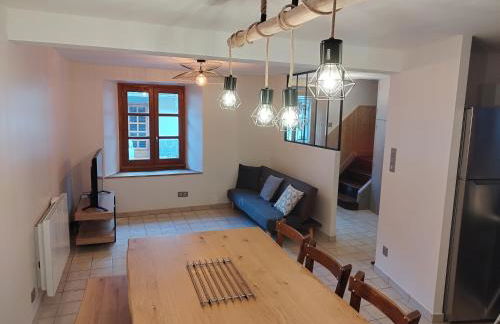 Agréable maison au centre d'Arreau pour 8 pers - Foto 3