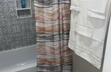 Downtown Baton Rouge 7BR Haven - Foto 2