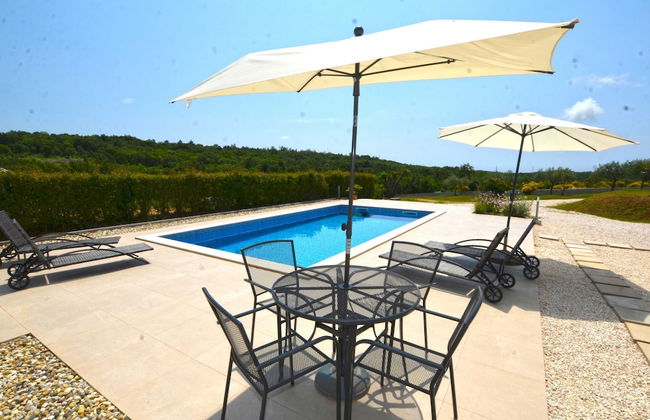 Picturesque Paradise Holiday Home With Pool - Foto 18