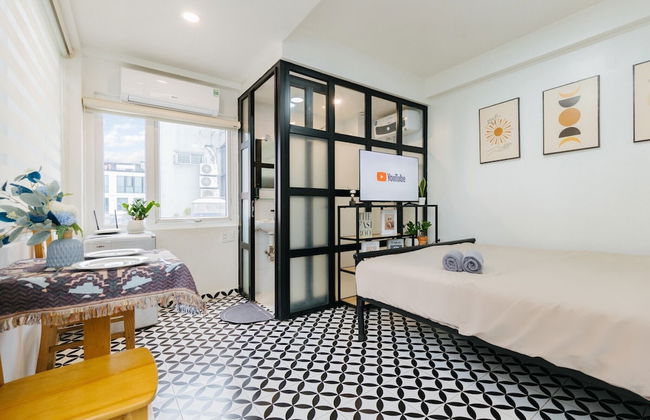 COSY HOUSE-CENTER'S TAY HO - Photo 13