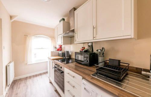 Newly Renovated Coach House by Prescott Apartments - Foto 9