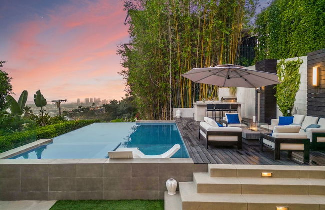 Sunset Heights - Elegant Modern Villa With Beautiful Views in the Hills - Foto 25