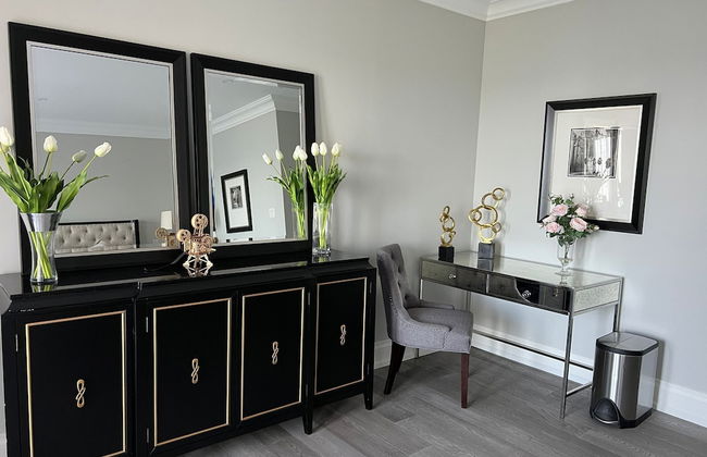 New Waterfront Mansion by Simply Comfort - Foto 4