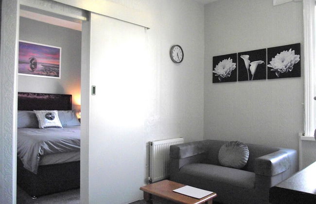 Seahawk Holiday Apartments - Photo 17