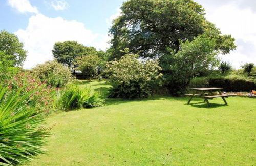 Fentrigan Manor Farm & Holiday Cottages - Foto 32