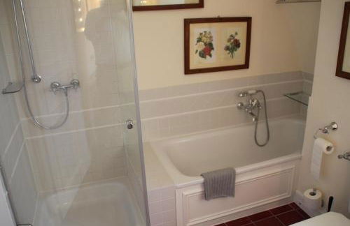 Teehaus im Schlosspark Weltkulturerbe Corvey - Foto 27