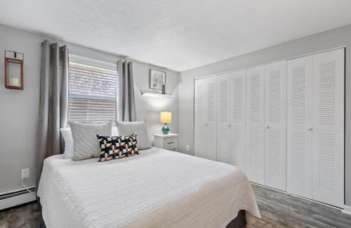 Stylish 1st Flr 1Bed Condo-Close to Downtown Dover - Photo 13