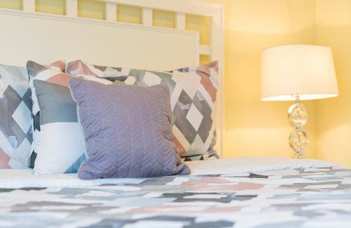 514 - Make Yourself at Home on our Private Pool Deck with Spa - Photo 36