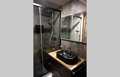 Caveau Contemporain KV'O37 - Foto 15