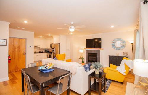 2 Bedroom Unit w Elevator & In-Unit Laundry - Foto 13