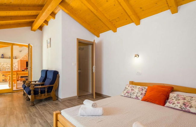 Ena Pula Comfortable Holiday Residence - Foto 2