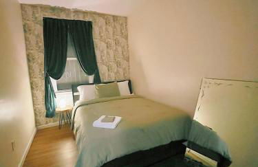 3 bdrm stay! Trippy King Suite by Dwtwn Nwk - Foto 58