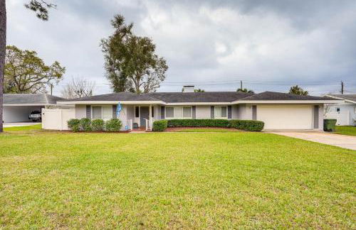 6 Mi to Legoland Retreat with Pool and Fenced Yard - Foto 33