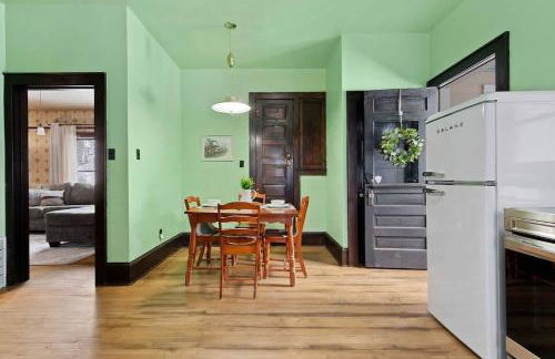 Downtown Gillett Bungalow, Fireplace, 3B, Historic - Foto 38