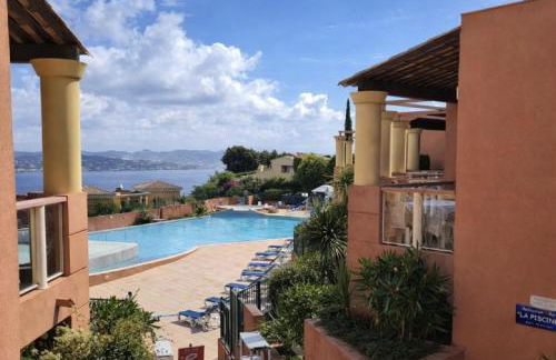 Vue mer sur la baie de Cannes piscine randonnée au pied de l Esterel - Foto 14