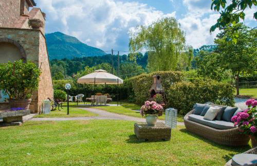 Le Bicocche Farmhouse: Country Stone Villa with Pool in Camaiore between Lucca & Beaches of Versilia - Foto 109