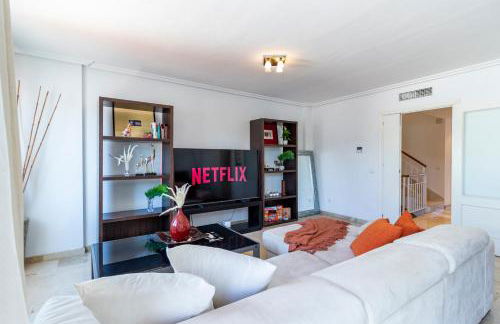 Casa adosada familiar en complejo con piscina - Bel Air 28 - Photo 9