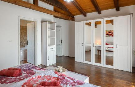 Rustic villa Marijanin Vrt with pool in Tinjan - Foto 22