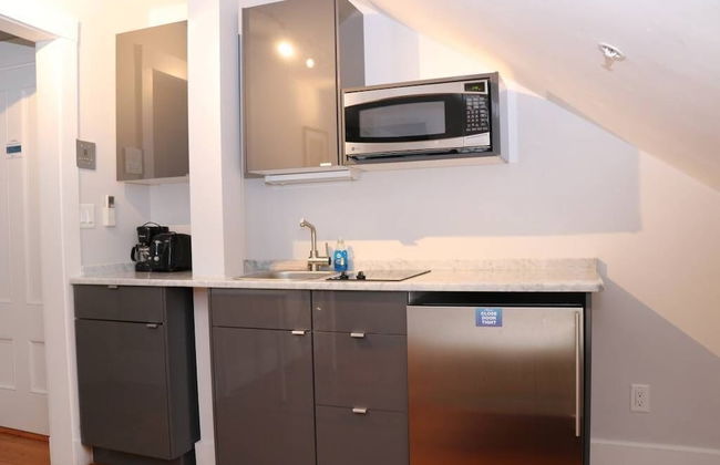 Maverick Suites at 40 Temple St - Foto 53