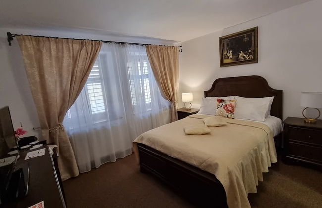 Cetatea Medievala - Foto 19