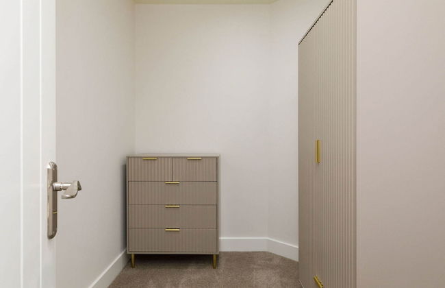 Beautiful 4-bed Close to South Downs Goodwood - Foto 20