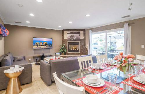 AWESOME 3BR 1 Block To Ocean Fast WIFI C1 - Photo 4